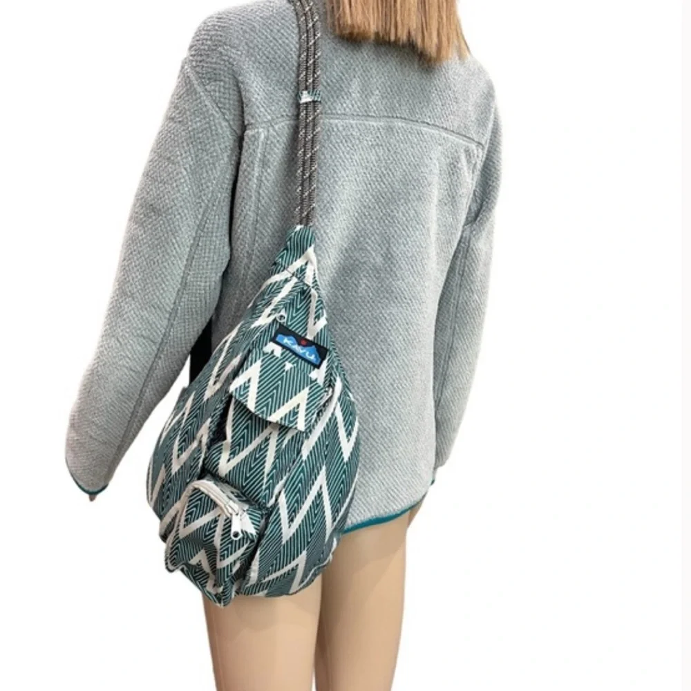 Kavu Original Rope Sling Bag Backpack Crossbody Chevron‎ Teal White Lightweight
